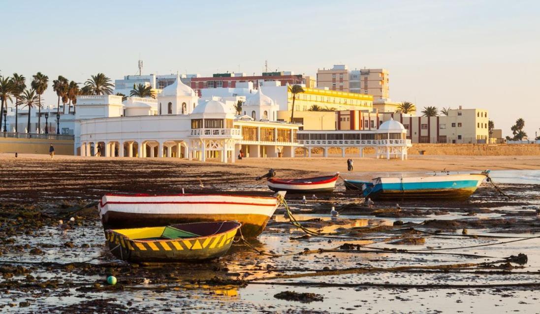 El Aljibe De Botica Apartment Cadiz Luaran gambar